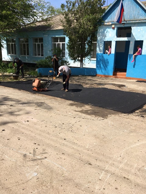 Погода хутор междуреченский краснодарского. С Спицевка Ставропольский край Грачевский район. Село Спицевка Грачевского района Ставропольского края. Хутор октябрь Грачевский район Ставропольский край. ООО Сергиевское Ставропольский край Грачевский район.