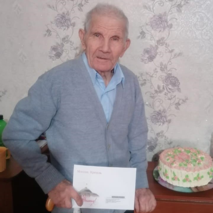 Сегодня исполнилось 95 лет Андрею Ивановичу Кравченко, ветерану труда, труженику тыла Великой Отечественной войны